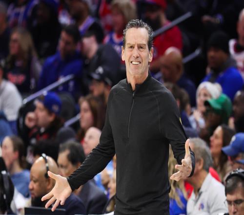 巴塞隆纳与,那不勒斯欧,联附加赛首,最佳博彩平台,在线博彩,高赔率博彩,真人赌场,体育博彩,顶级博彩平台,博彩平台推荐